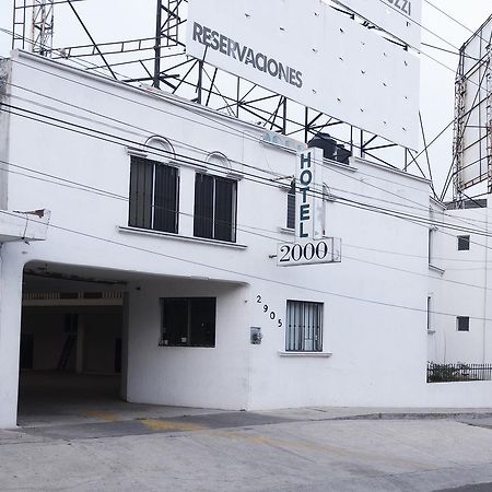 Hotel 2000 莫雷利亚 外观 照片